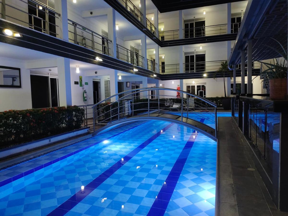 Confort Plaza Hotel Villavicencio Exterior photo