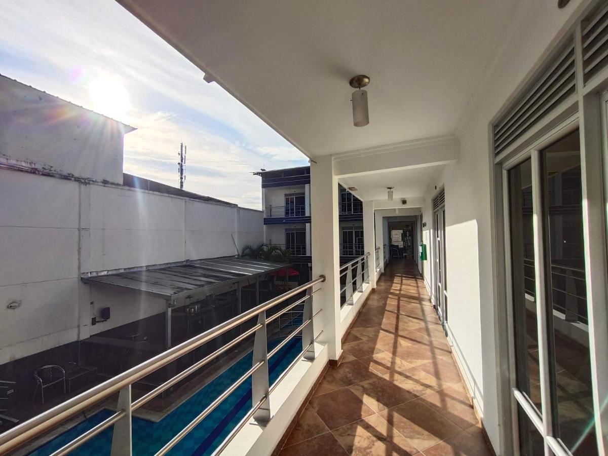Confort Plaza Hotel Villavicencio Exterior photo